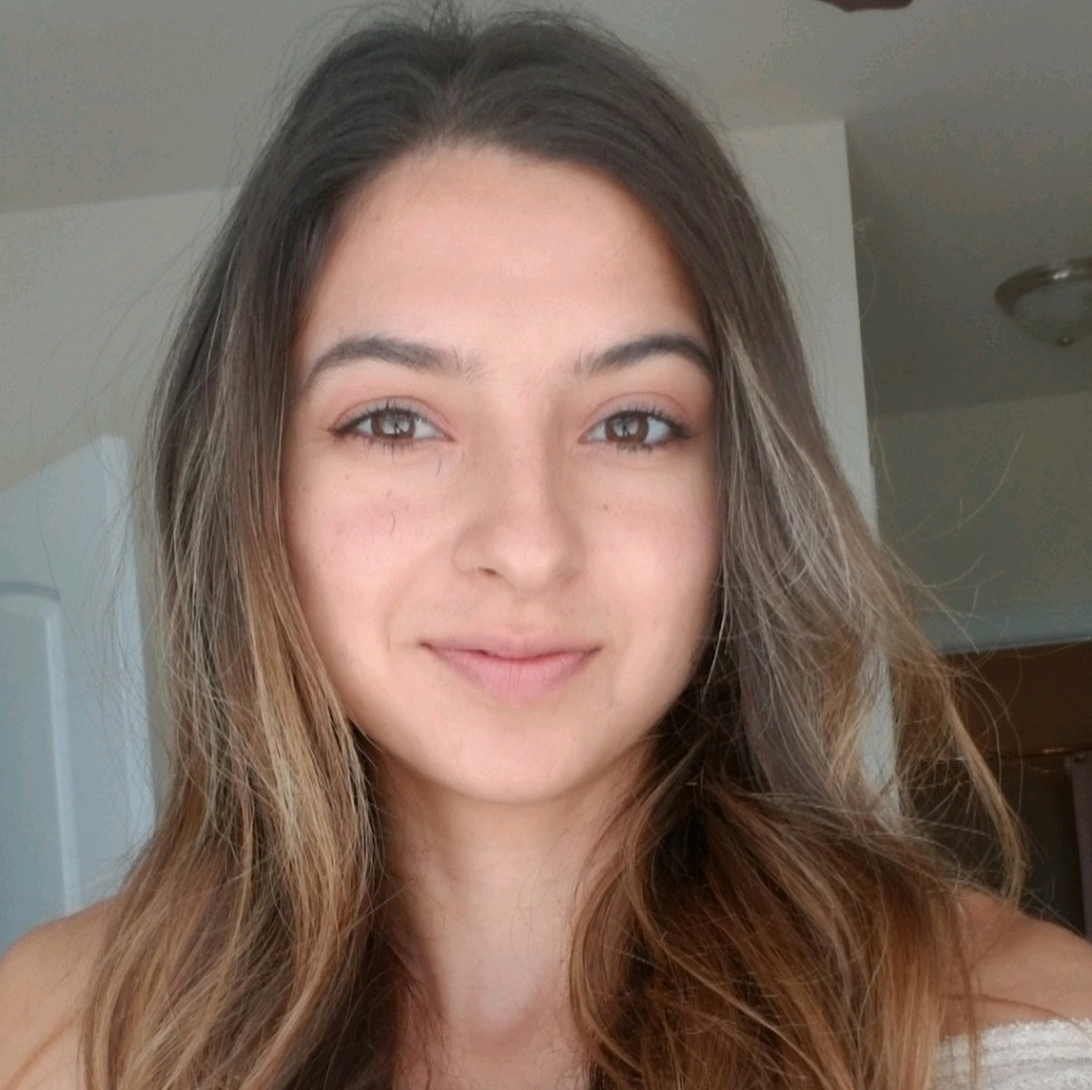 Meet your Posher, Rebekah